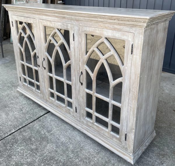Cathedral Glass Door Credenza - Image 3