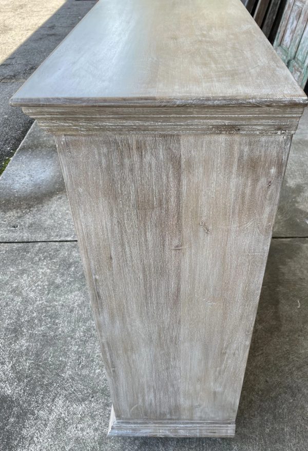 Cathedral Glass Door Credenza - Image 7