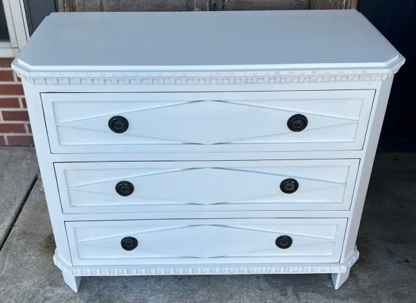 Coastal White Marquise Diamond 3-Drawer Chest - Image 2
