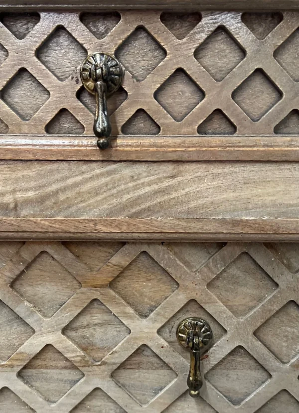 Country Farmhouse XL 12-Drawer Dresser - Image 4