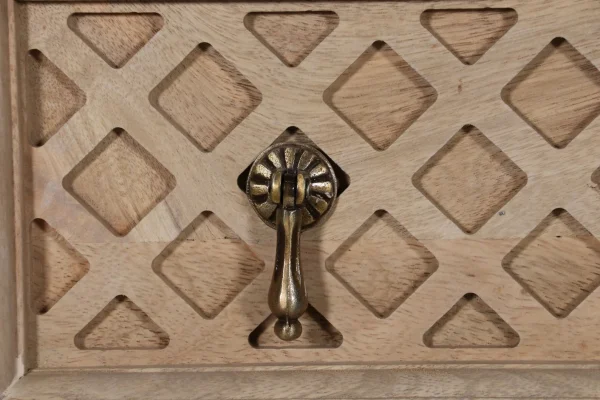 Rustic 3-Drawer Bachelor’s Chest - Image 3