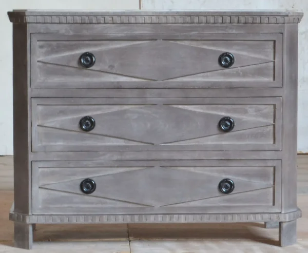 Coastal Gray Marquise Diamond 3-Drawer Chest