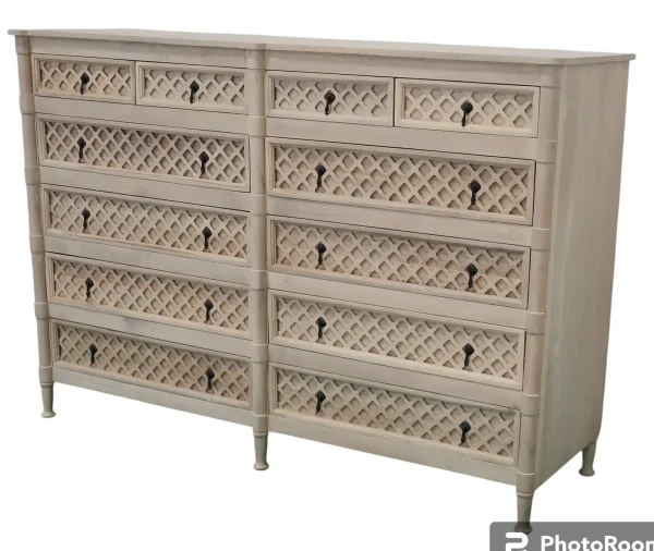 Country Farmhouse 12-Drawer Dresser - Image 3