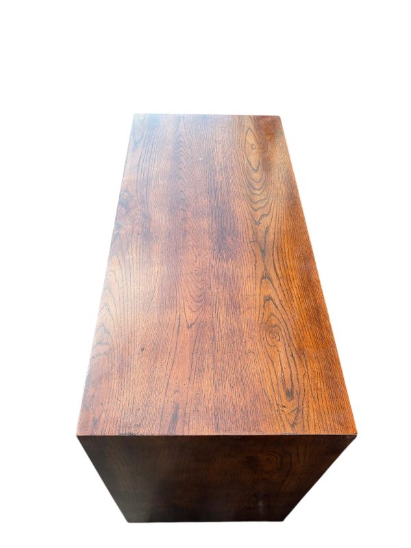 1980s Vintage Henredon Campaign Style Side Table with Brass Hardware - Image 5